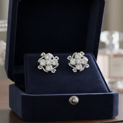 Ornate Arabesque Diamond