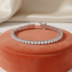 Classic Round Cut Diamond Tennis Bracelet